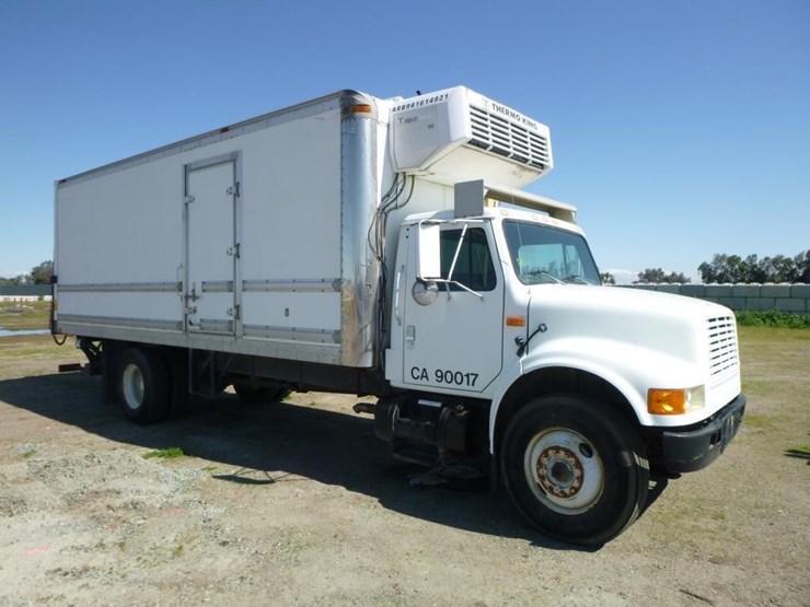 1995-international-4900-image-2