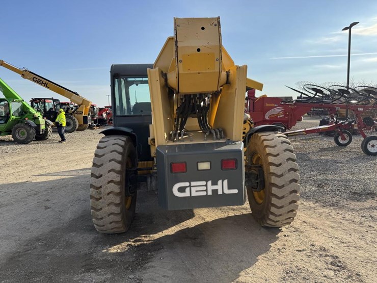 2013-gehl-dl11-image-4