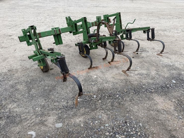 john-deere-2-image-8