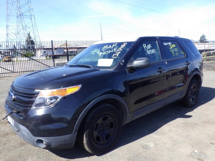 2013-ford-explorer-image-1