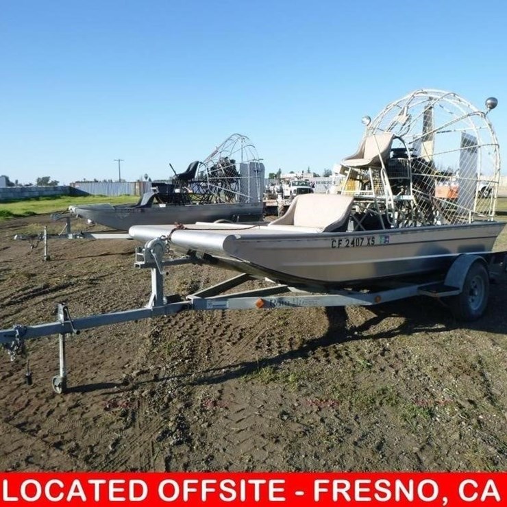 2001 UNKNOWN TRAILER