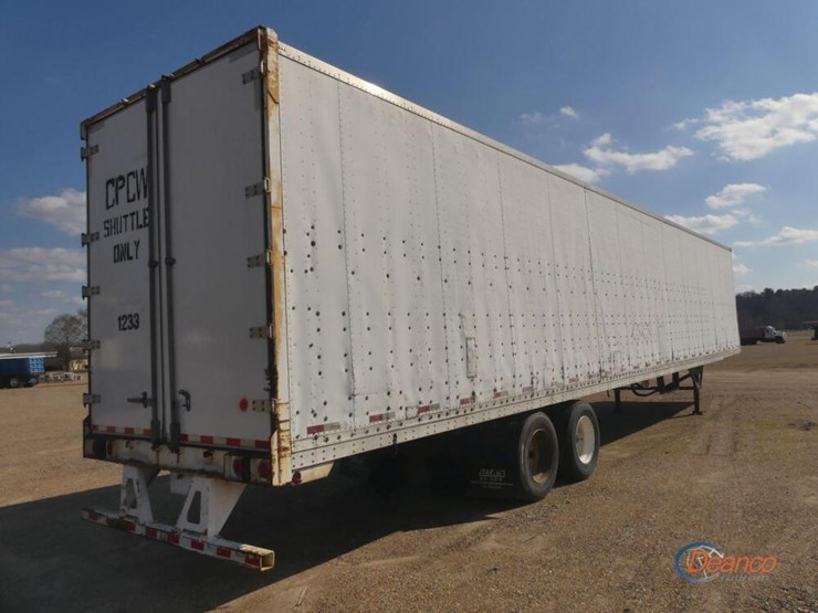 2006-strick-trailer-image-3