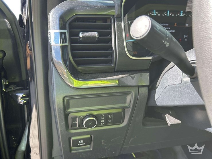 2022-ford-f150-image-15