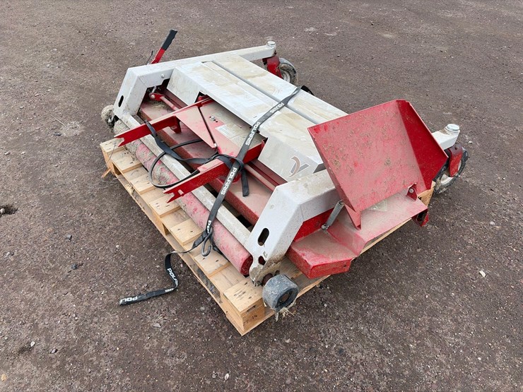 ventrac-mower-deck-image-3