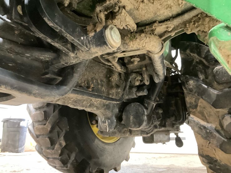 2010-john-deere-3520-image-26