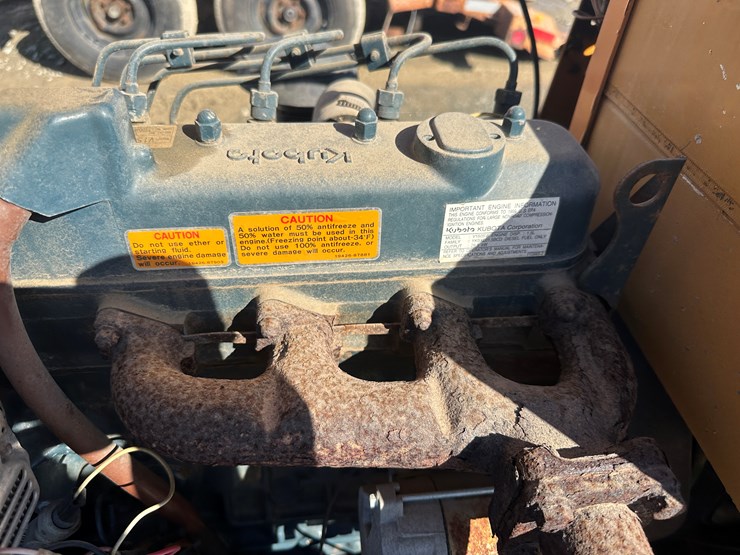 case-maxi-sneaker-image-23