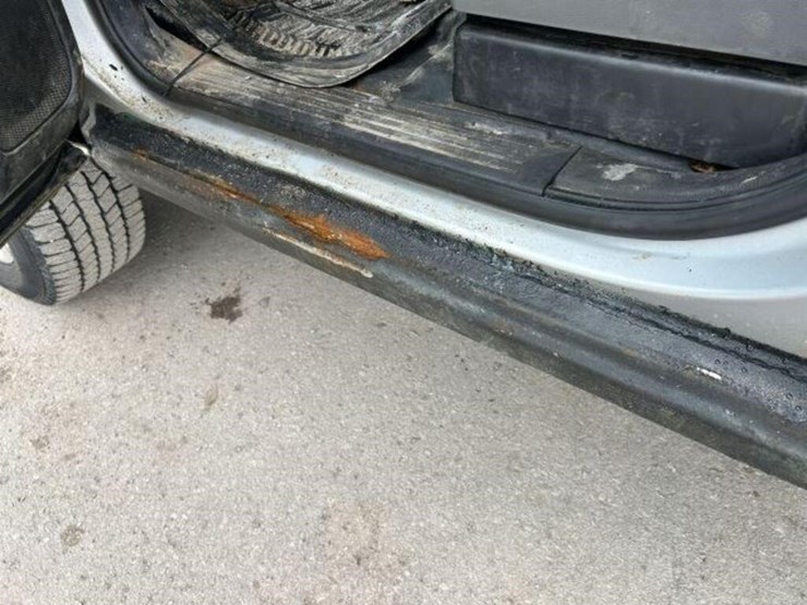 2018-chevrolet-silverado-2500hd-image-28