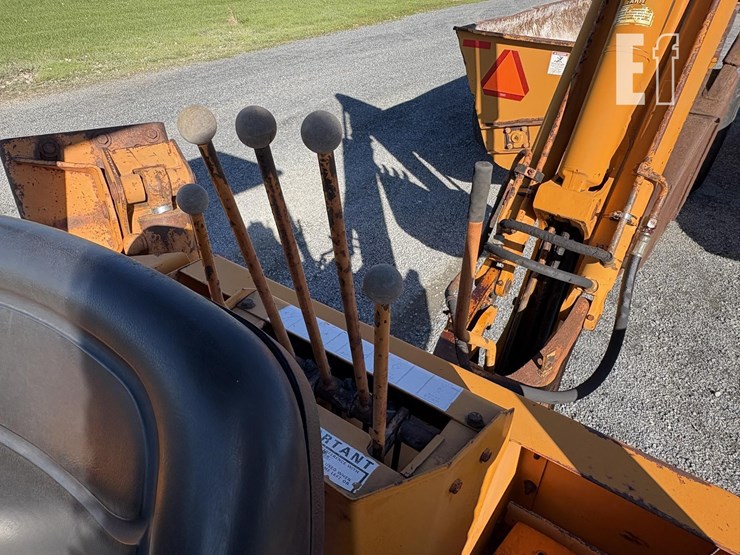 1979-case-580c-image-10