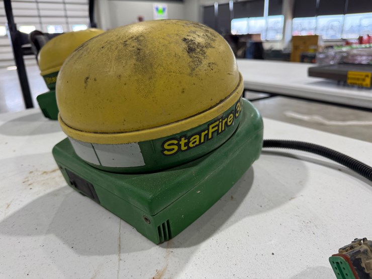 john-deere-3000-image-4