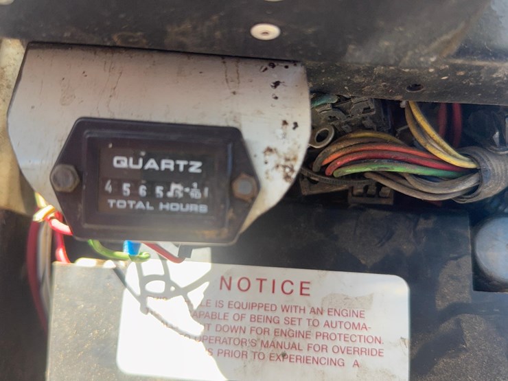 1995-international-8100-image-35