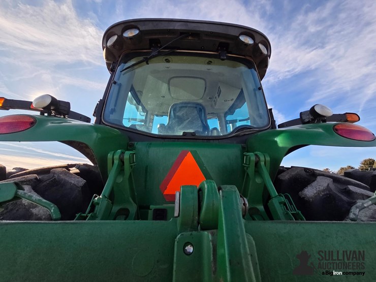 2013-john-deere-8285r-image-12