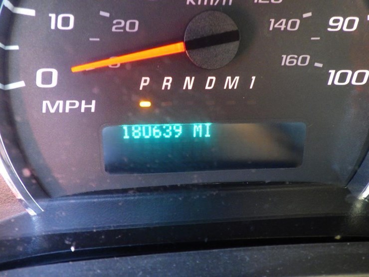 2017-chevrolet-express-2500-image-14