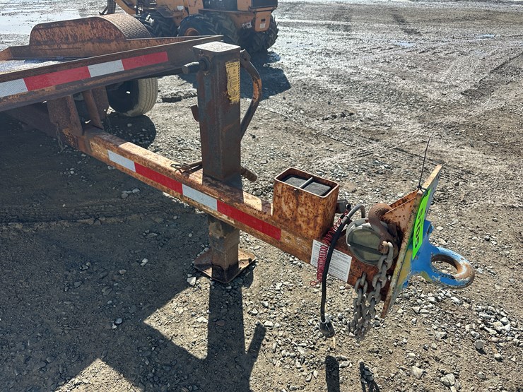 case-maxi-sneaker-image-69