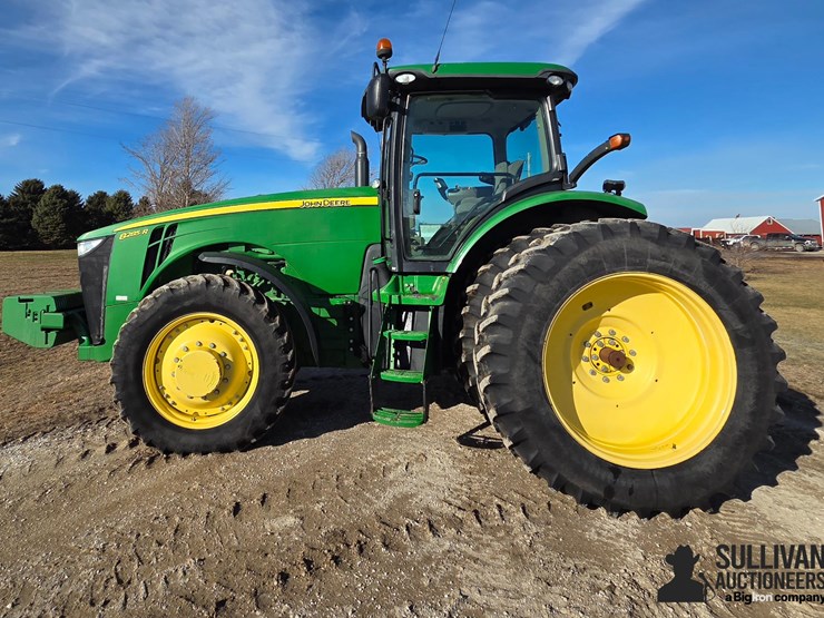 2013-john-deere-8285r-image-8