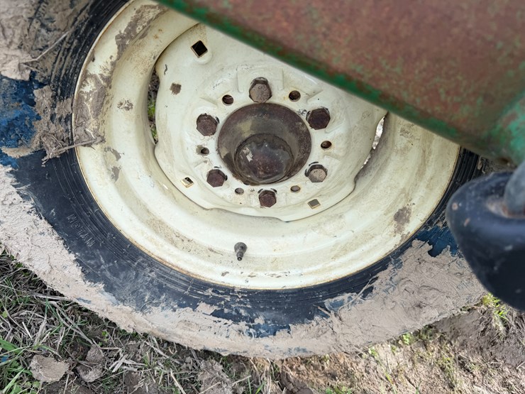 john-deere-38-image-7