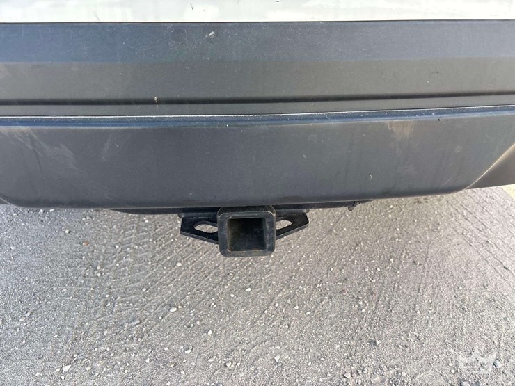 2016-ford-explorer-image-10