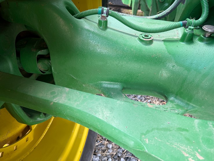 2023-john-deere-8r-310-image-19