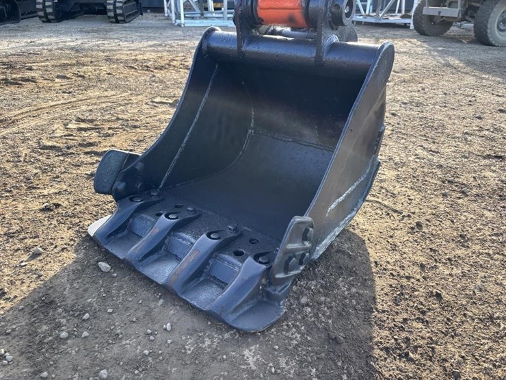 kubota-k025-image-11