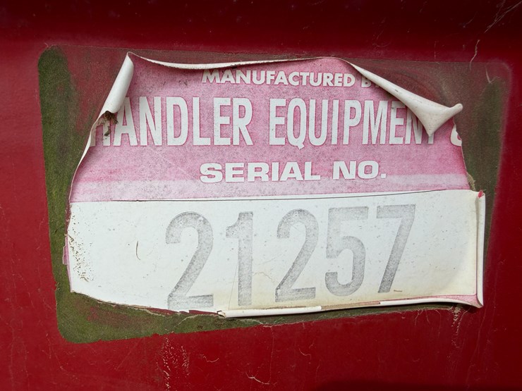 #41020-•-chandler-equipmen-17'-pull-type-spreader-image-50