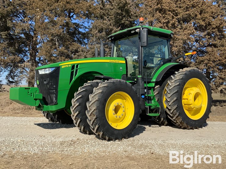 2018-john-deere-8370r-image-1