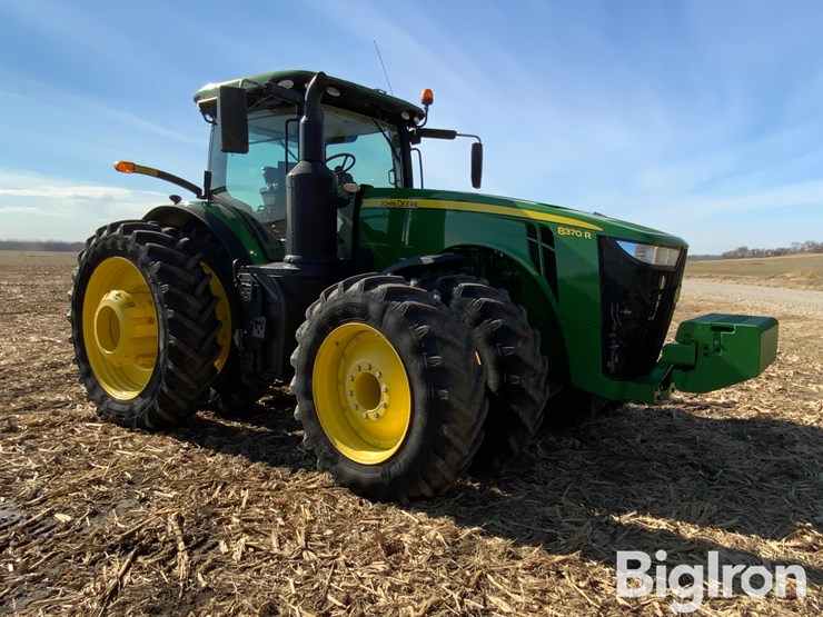 2018-john-deere-8370r-image-3