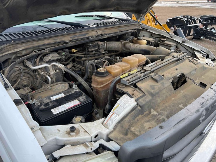 2001-ford-f350-image-18