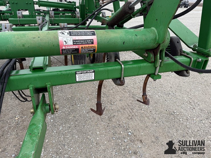 john-deere-2210-image-19