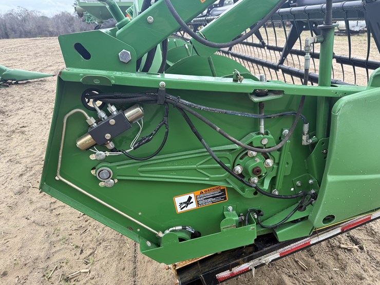 john-deere-635f-image-5