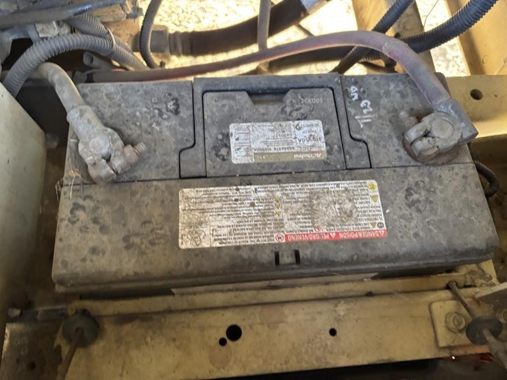 2008-ingersoll-rand-p185-image-22