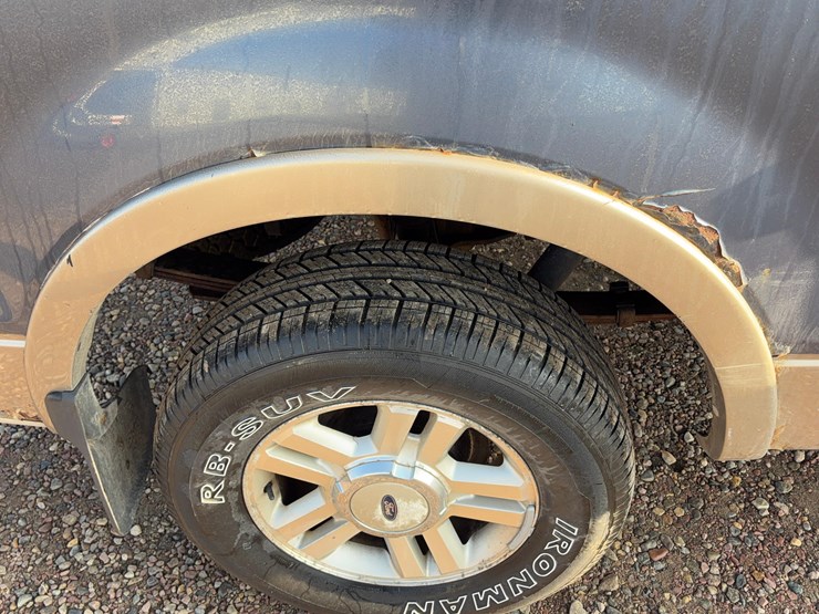 2004-ford-f150-image-15