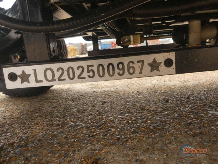 irgc80-electric-golf-cart,-s/n-lq202500967-(no-title):-canopy,-windshield,-60-volt,-rear-seat,-bluetooth-radio,-backup-camera,-turn-signals,-alum.-wheels,-on-board-charger,-no-charging-cord-image-7