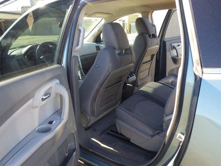2009-chevrolet-traverse-image-7
