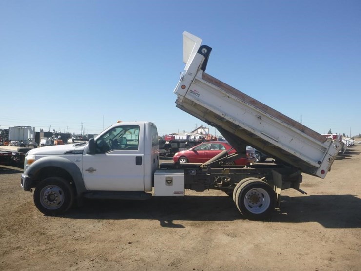 2012-ford-f550-image-21