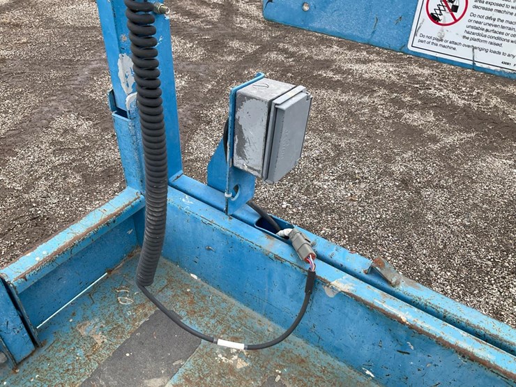 2003-genie-gs3246-image-45