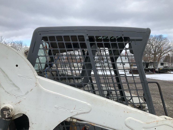 2007-bobcat-t190-image-31