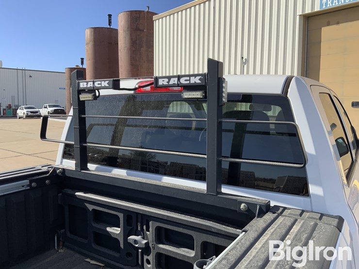 2017-dodge-1500-image-17