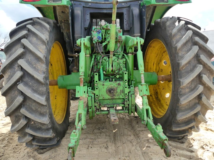 2014-john-deere-6140r-image-5