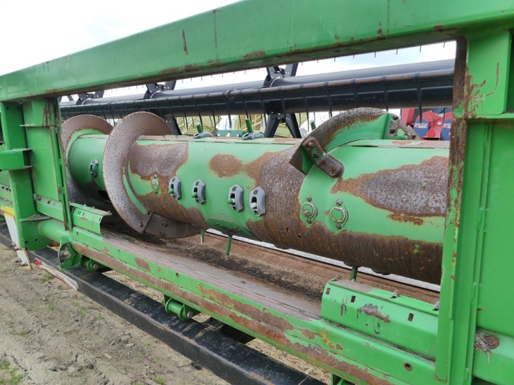 john-deere-635f-image-17