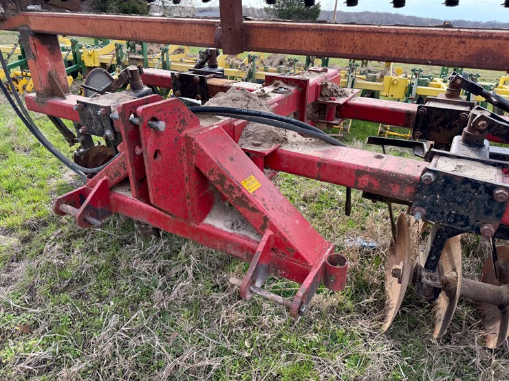 #41043-•-tandem-levee-plow-w/-w&a-seeder-image-16