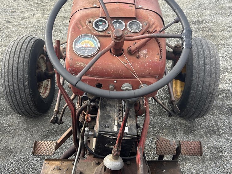 international-300-image-7