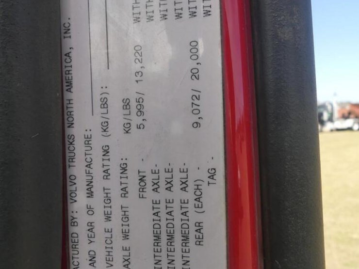 2004-volvo-truck-tractor,-s/n-4v4kc9gh04n352976:-t/a,-day-cab,-ve-d12-465-eng.,-eaton-10-sp.,-wet-kit,-11r24.5-tires,-487k-mi.-image-20