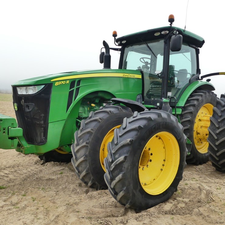JOHN DEERE 8370R