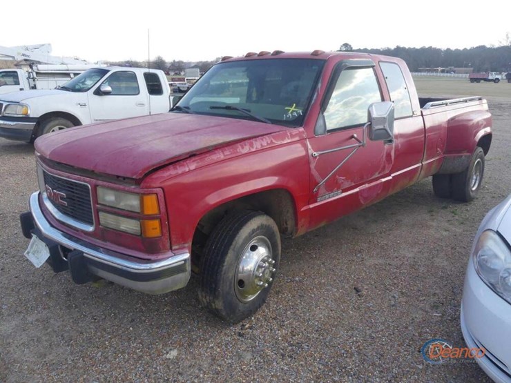 1997-gmc-3500-image-10