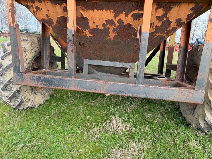 #41026-•-dennis-grain-cart-image-10