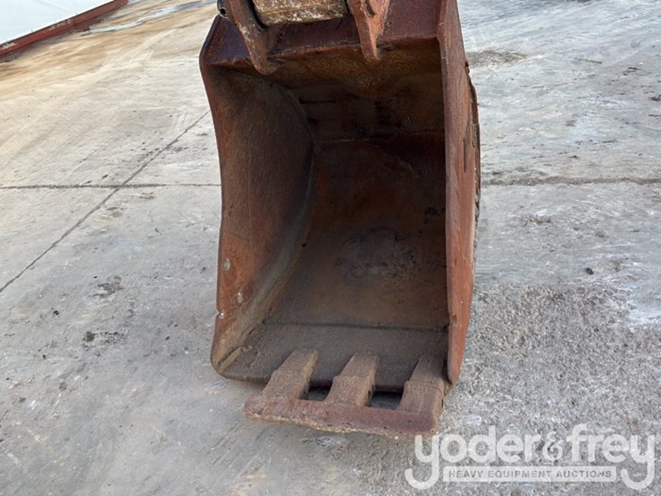 2019-hyundai-hx130-lcr-image-27