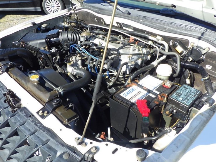 2003-mitsubishi-montero-image-10