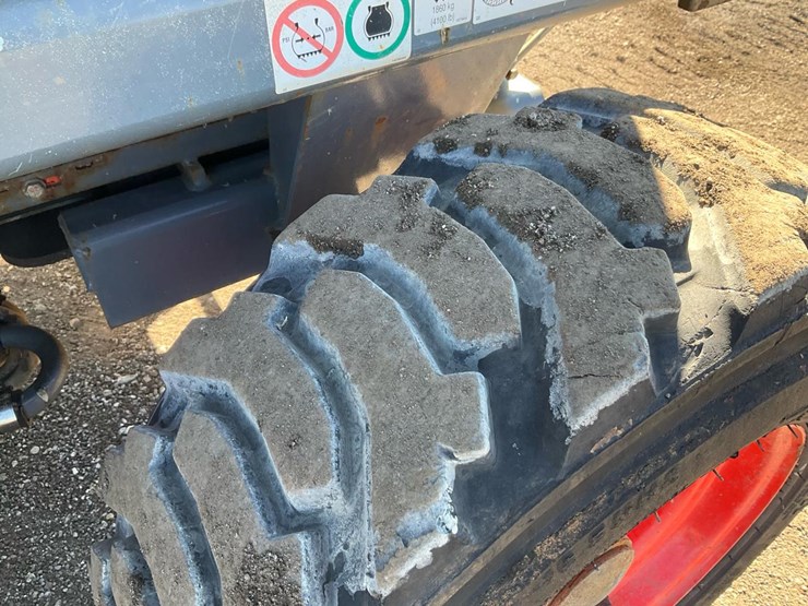 2015-skyjack-sj7135rt-image-62