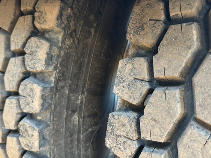 2005-kenworth-t800-image-34