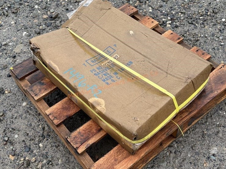 ford-8n-tractor-radiator-grill-image-2