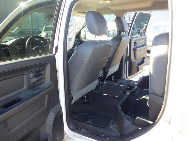 2016-dodge-1500-image-7